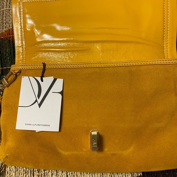 🆕 Diane von Furstenberg Harper Envelope purse - Picture 5 of 12